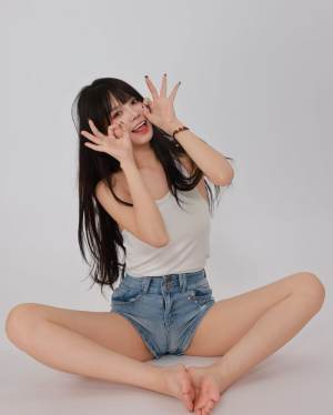 模特六：甜甜