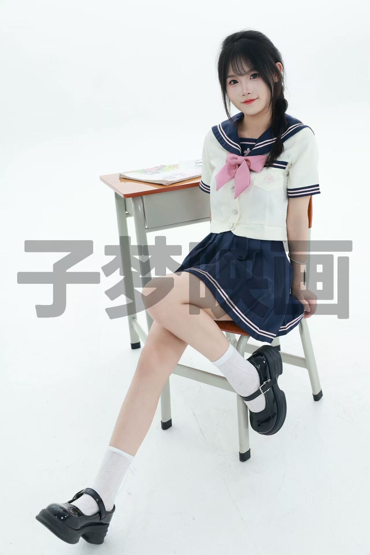 第298期-思思-JK人字拖🍑-[313张图片+47分钟视频]-已完结