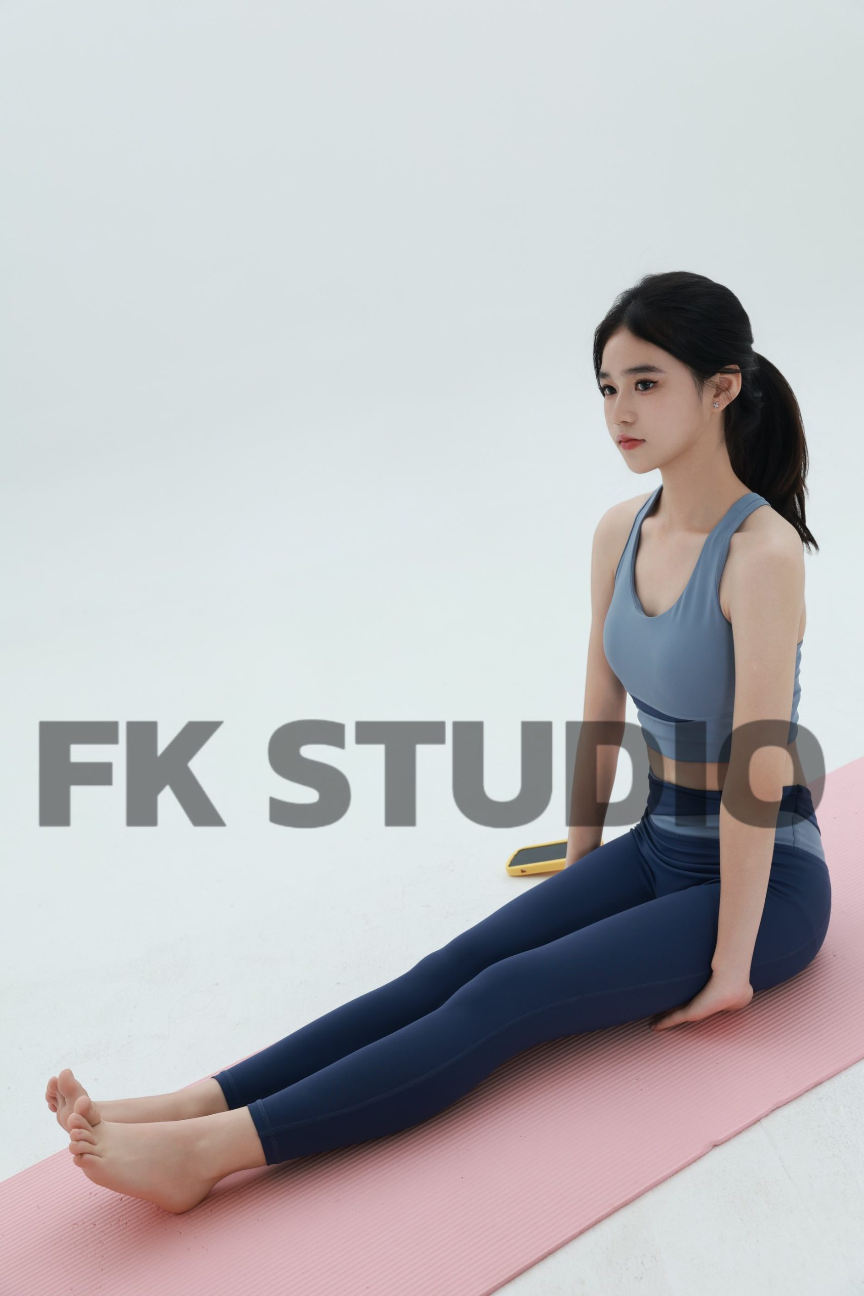 第225期-乔乔-瑜伽锻炼日-[265张图片+69分钟视频]-已完结