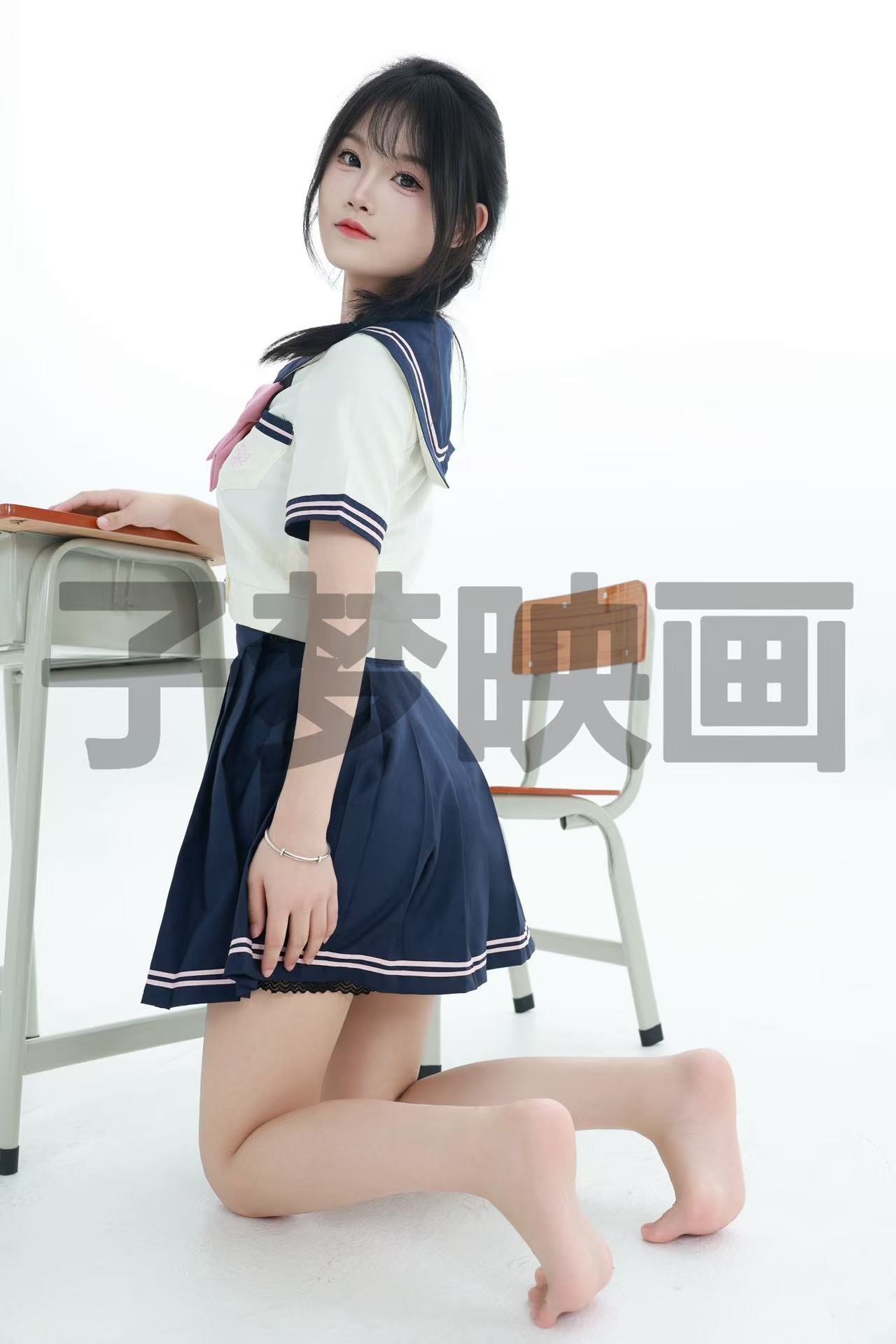 第298期-思思-JK人字拖🍑-[313张图片+47分钟视频]-已完结