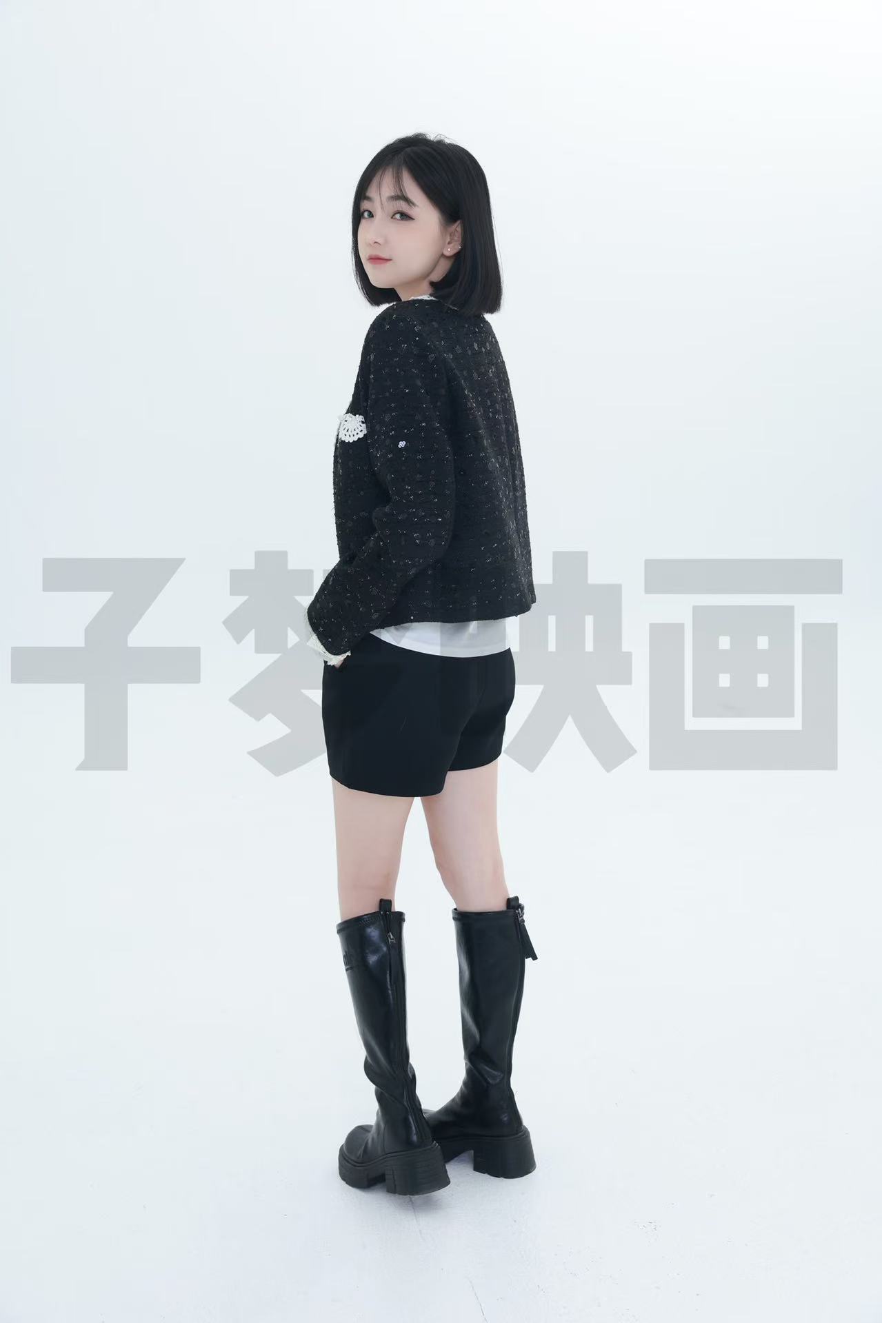 第248期-星星-短发女孩-[104张图片+6分钟视频]-已完结