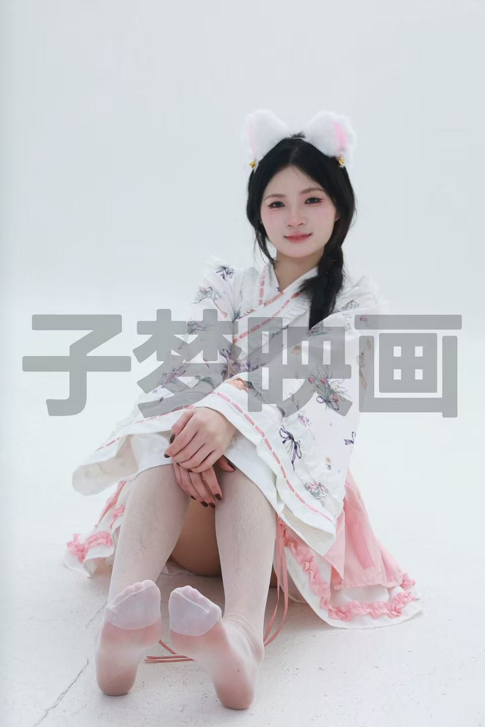 第285期-倩倩- 小猫也怕痒？[333张图片+47分钟视频]-已完结