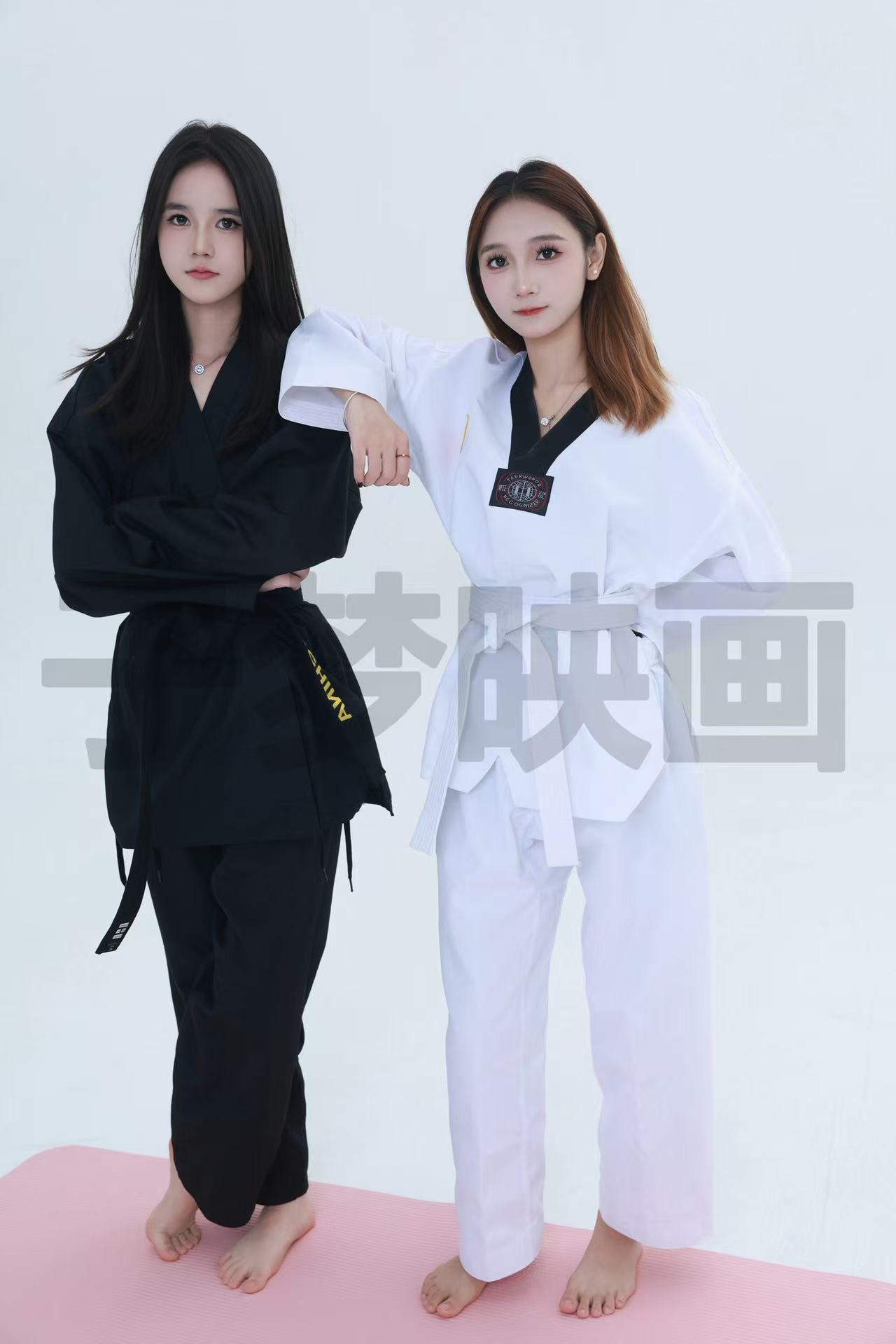 第277期-乔乔&飞飞-黑白双煞！-[406张图片+68分钟视频]-已完结