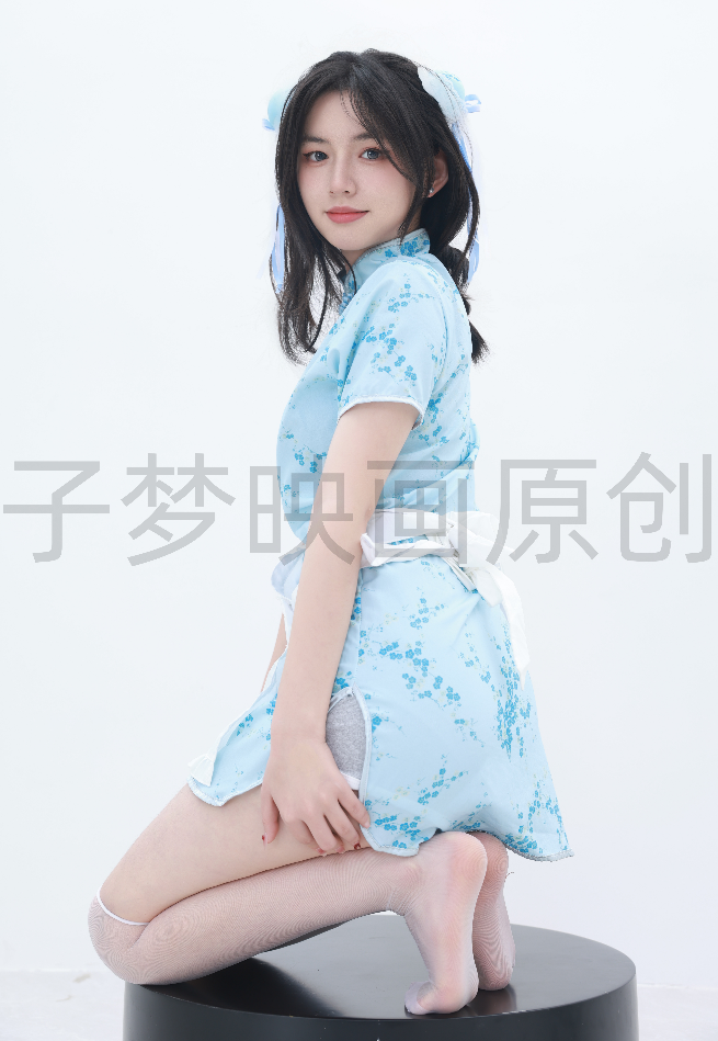 第289期-笑笑-肉腿汗脚萝莉[384张图片+45分钟视频]-已完结