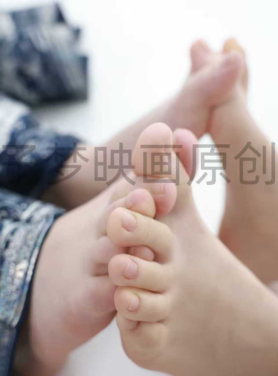 第313期-笑笑&甜甜-新年快乐[643张图片+86分钟视频]-已完结