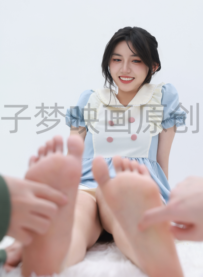 第302期-笑笑-汗脚洛丽塔[486张图片+39分钟视频]-已完结