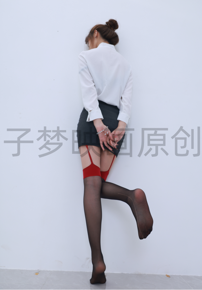 第303期-可儿-女大职业OL[286张图片+38分钟视频]-已完结