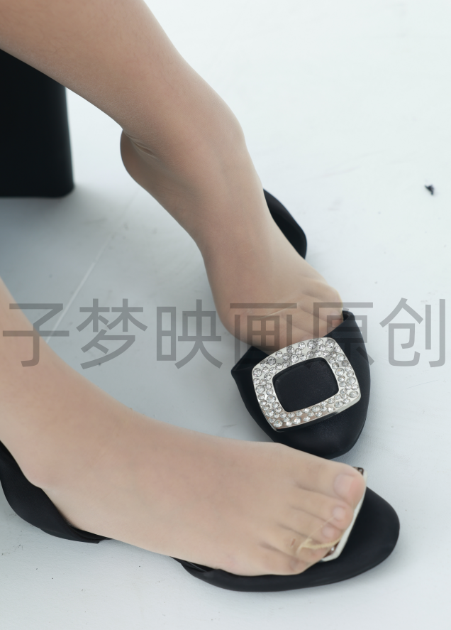 第328期-欢欢-空乘系小姐姐[298张图片+54分钟视频]-已完结