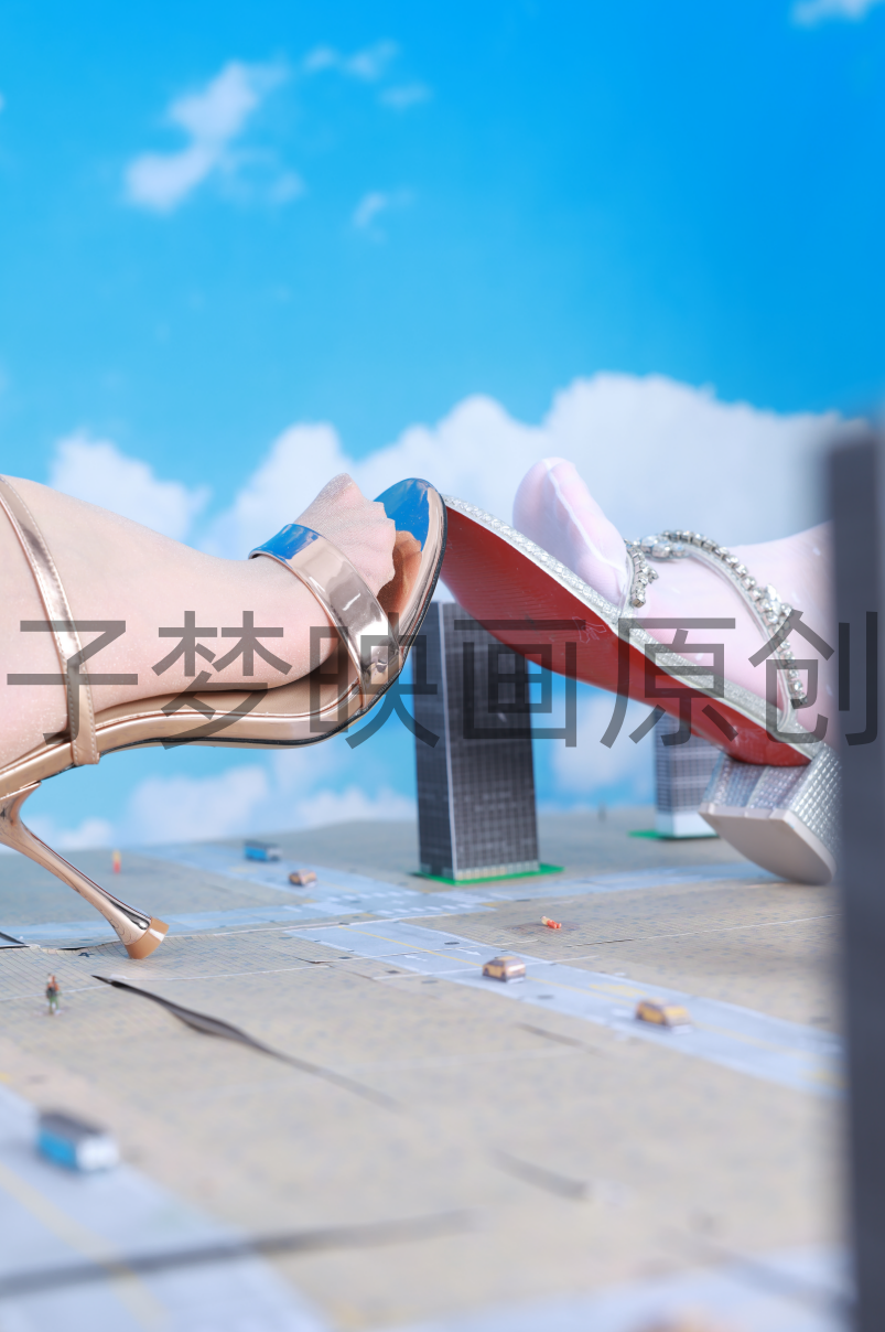 第333期-烨烨&红红-误入小人国[622张图片+52分钟视频]-已完结